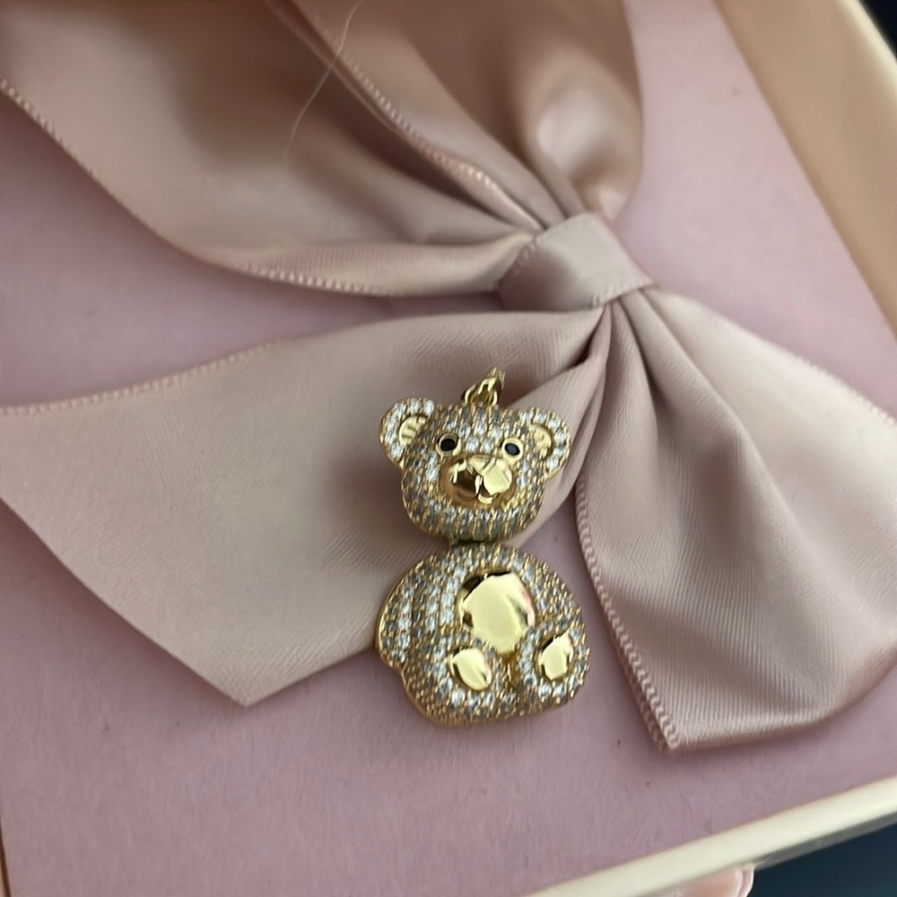 Cute bear pendant